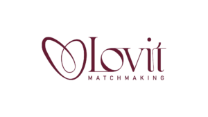 Logo completo de Lovit Matchmaking